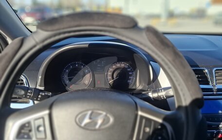 Hyundai Solaris II рестайлинг, 2012 год, 830 000 рублей, 15 фотография
