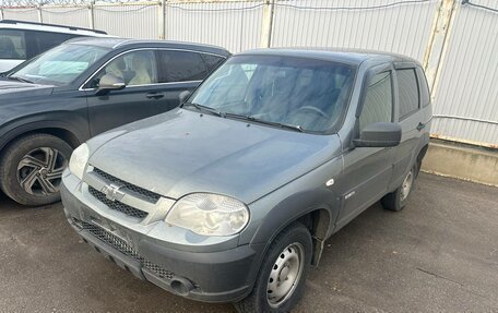 Chevrolet Niva I рестайлинг, 2018 год, 650 000 рублей, 1 фотография