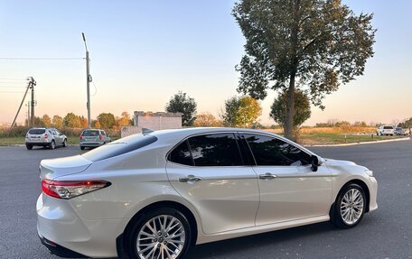 Toyota Camry, 2019 год, 3 750 000 рублей, 5 фотография