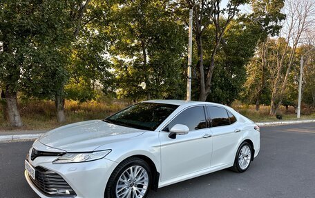 Toyota Camry, 2019 год, 3 750 000 рублей, 14 фотография