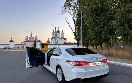 Toyota Camry, 2019 год, 3 750 000 рублей, 18 фотография