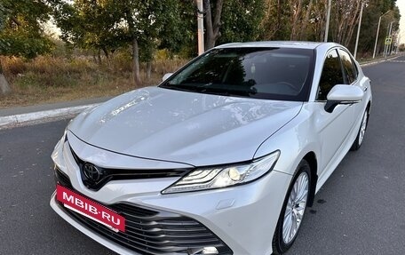 Toyota Camry, 2019 год, 3 750 000 рублей, 16 фотография