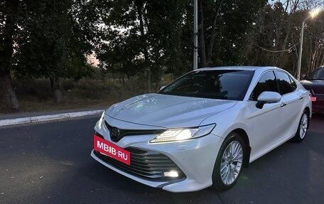 Toyota Camry, 2019 год, 3 750 000 рублей, 26 фотография