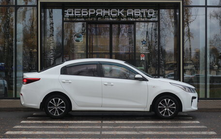 KIA Rio IV, 2018 год, 1 325 000 рублей, 4 фотография