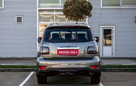 Nissan Patrol, 2011 год, 2 155 000 рублей, 5 фотография