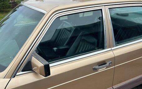 Mercedes-Benz S-Класс, 1986 год, 1 500 000 рублей, 4 фотография