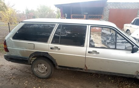 Volkswagen Passat B2, 1985 год, 120 000 рублей, 3 фотография