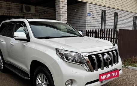 Toyota Land Cruiser Prado 150 рестайлинг 2, 2014 год, 4 330 000 рублей, 3 фотография