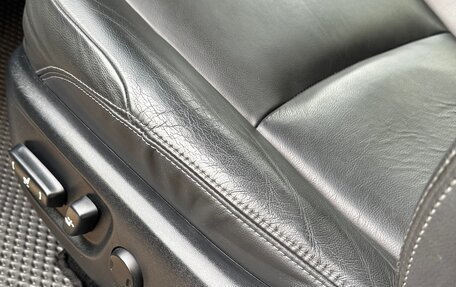 Toyota Land Cruiser Prado 150 рестайлинг 2, 2014 год, 4 330 000 рублей, 16 фотография