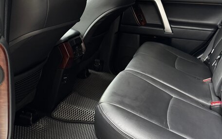 Toyota Land Cruiser Prado 150 рестайлинг 2, 2014 год, 4 330 000 рублей, 18 фотография