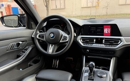 BMW 3 серия, 2019 год, 3 500 000 рублей, 14 фотография