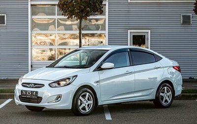 Hyundai Solaris II рестайлинг, 2013 год, 895 000 рублей, 1 фотография