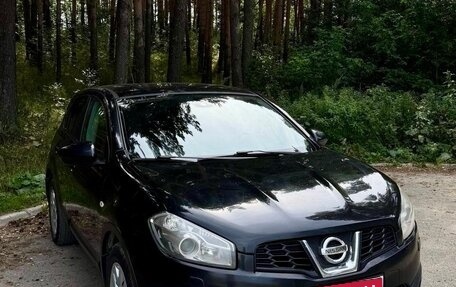 Nissan Qashqai, 2011 год, 710 000 рублей, 1 фотография