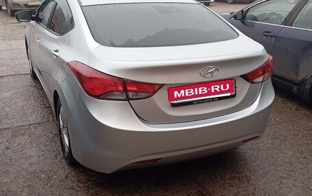 Hyundai Elantra V, 2014 год, 890 000 рублей, 1 фотография