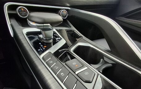 Geely Tugella FY11, 2022 год, 2 990 000 рублей, 10 фотография