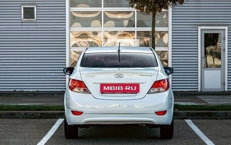 Hyundai Solaris II рестайлинг, 2013 год, 895 000 рублей, 5 фотография