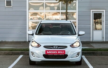 Hyundai Solaris II рестайлинг, 2013 год, 895 000 рублей, 2 фотография