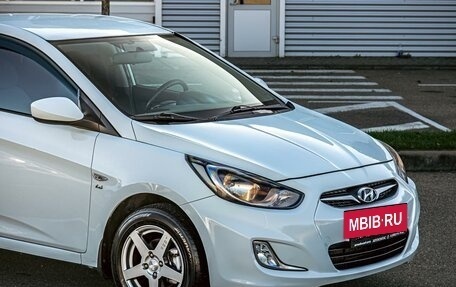 Hyundai Solaris II рестайлинг, 2013 год, 895 000 рублей, 7 фотография