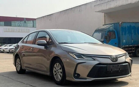 Toyota Corolla, 2021 год, 1 300 000 рублей, 2 фотография