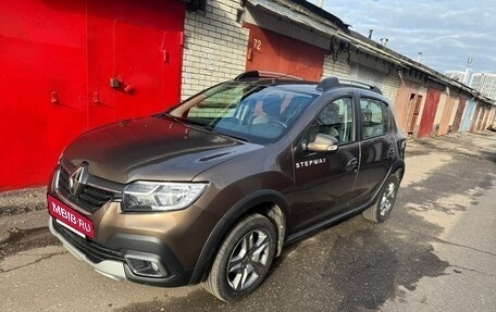Renault Sandero II рестайлинг, 2019 год, 1 370 000 рублей, 3 фотография