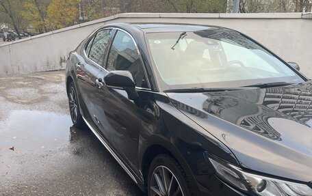 Toyota Camry, 2023 год, 4 050 000 рублей, 3 фотография