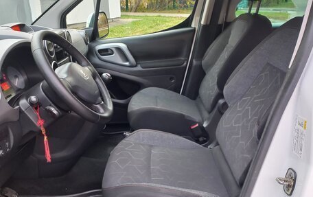 Peugeot Partner II рестайлинг 2, 2018 год, 1 140 000 рублей, 13 фотография