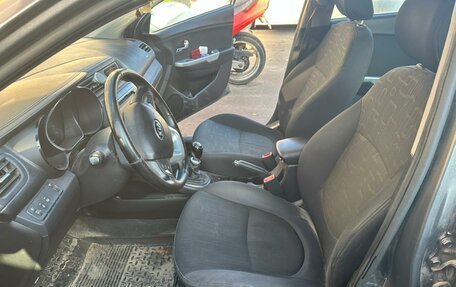 KIA Rio III рестайлинг, 2015 год, 1 050 000 рублей, 11 фотография