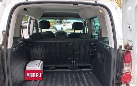 Peugeot Partner II рестайлинг 2, 2018 год, 1 140 000 рублей, 38 фотография