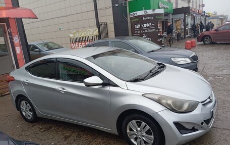 Hyundai Elantra V, 2014 год, 890 000 рублей, 3 фотография