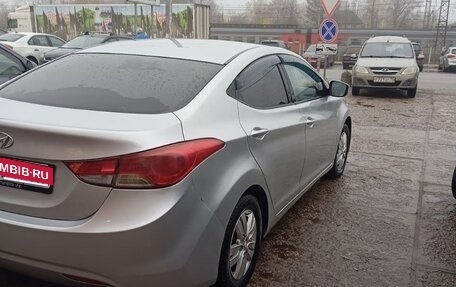 Hyundai Elantra V, 2014 год, 890 000 рублей, 2 фотография