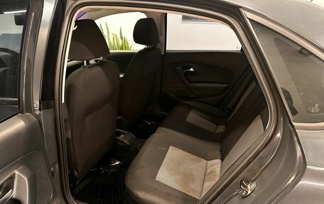 Volkswagen Polo VI (EU Market), 2011 год, 639 000 рублей, 11 фотография