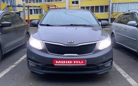 KIA Rio III рестайлинг, 2015 год, 830 000 рублей, 1 фотография