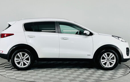KIA Sportage IV рестайлинг, 2018 год, 1 990 000 рублей, 4 фотография