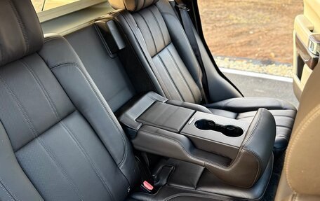 Land Rover Range Rover IV рестайлинг, 2016 год, 4 500 000 рублей, 25 фотография