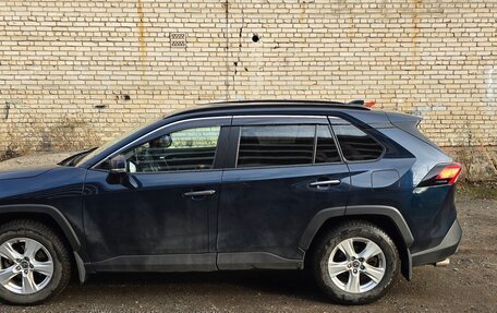 Toyota RAV4, 2020 год, 3 650 000 рублей, 7 фотография