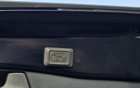 Toyota RAV4, 2020 год, 3 650 000 рублей, 19 фотография