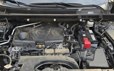 Toyota RAV4, 2020 год, 3 650 000 рублей, 27 фотография