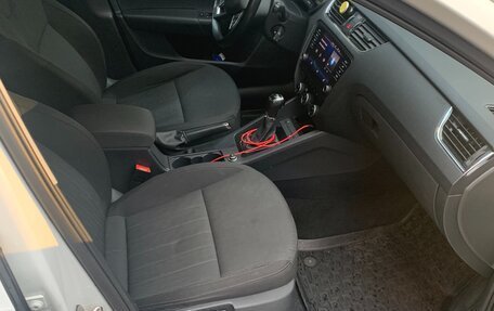 Skoda Octavia, 2018 год, 1 950 000 рублей, 14 фотография