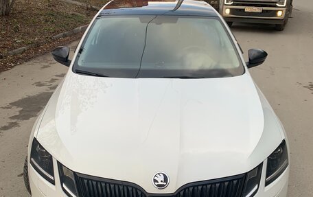 Skoda Octavia, 2018 год, 1 950 000 рублей, 9 фотография