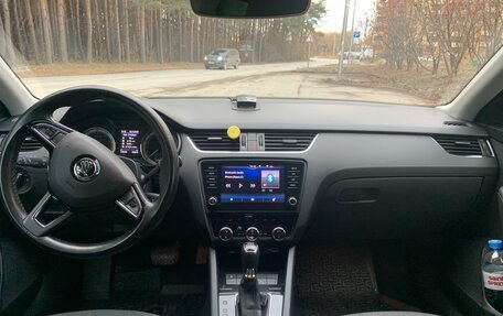 Skoda Octavia, 2018 год, 1 950 000 рублей, 16 фотография