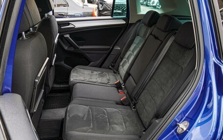 Volkswagen Tiguan II, 2018 год, 1 898 000 рублей, 9 фотография