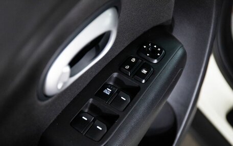 KIA Soul II рестайлинг, 2016 год, 1 349 000 рублей, 19 фотография