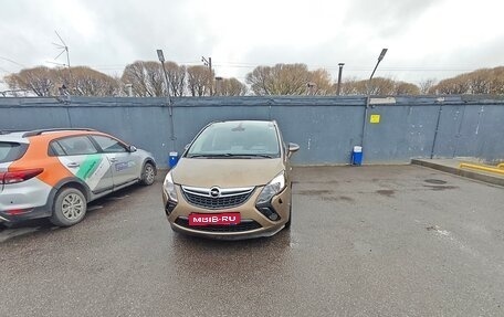 Opel Zafira C рестайлинг, 2013 год, 900 000 рублей, 1 фотография