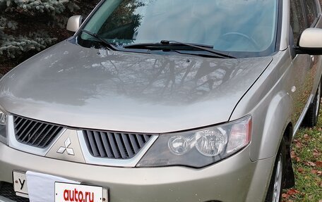 Mitsubishi Outlander III рестайлинг 3, 2008 год, 795 000 рублей, 3 фотография