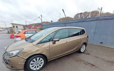 Opel Zafira C рестайлинг, 2013 год, 900 000 рублей, 6 фотография