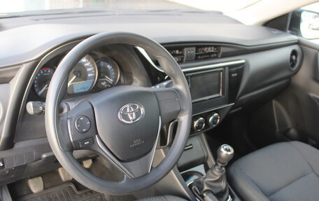 Toyota Corolla, 2018 год, 1 524 000 рублей, 5 фотография