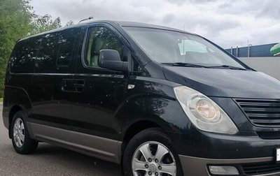 Hyundai Grand Starex Grand Starex I рестайлинг 2, 2011 год, 1 999 999 рублей, 1 фотография