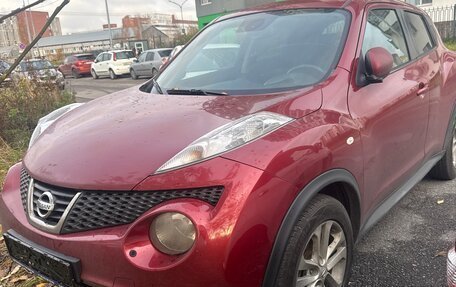 Nissan Juke II, 2012 год, 850 000 рублей, 1 фотография