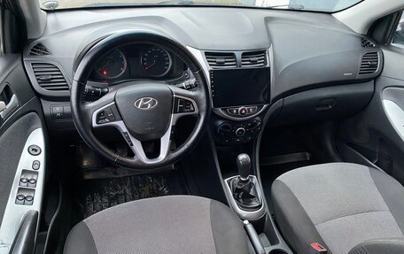 Hyundai Solaris II рестайлинг, 2012 год, 544 000 рублей, 21 фотография