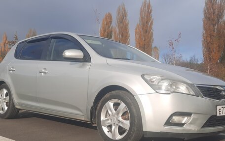 KIA cee'd I рестайлинг, 2011 год, 630 000 рублей, 2 фотография